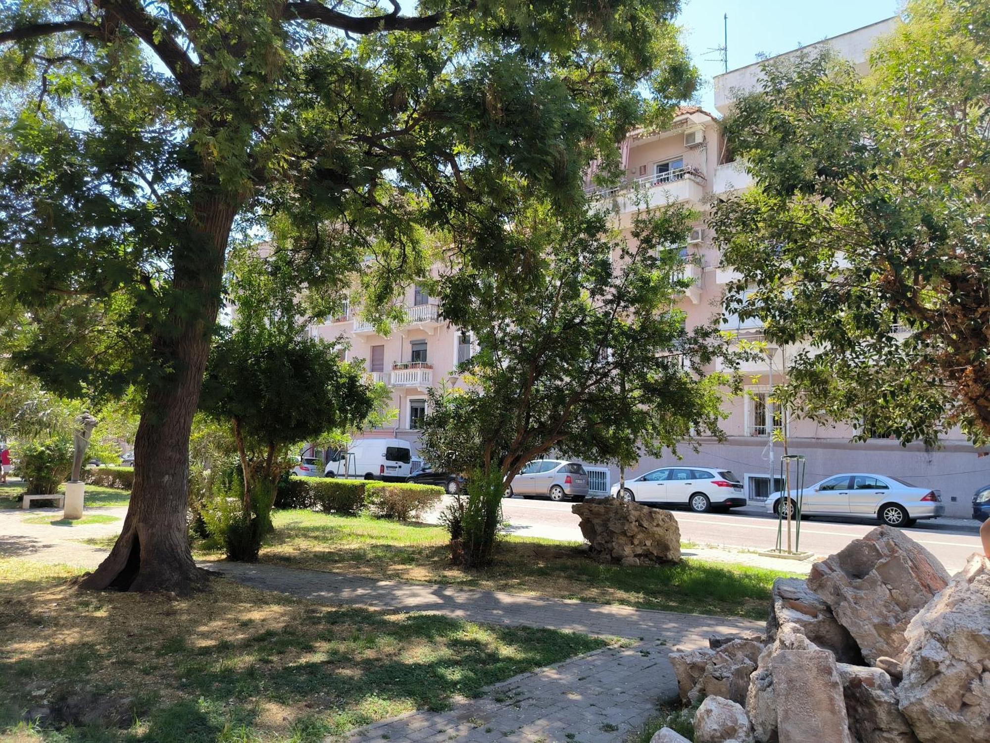 Lukas Apartament Vollga Durrës Exteriér fotografie